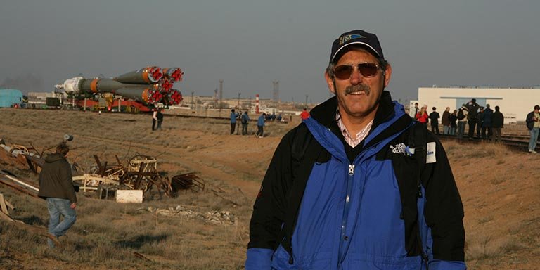 Werner Strasser during roll-out Soyuz TMA-12